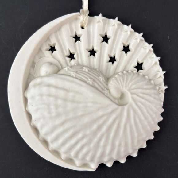 Margaret Furlong Babys First Christmas Ornament Porcelain Collectable Vintage 01 - Picture 2 of 8